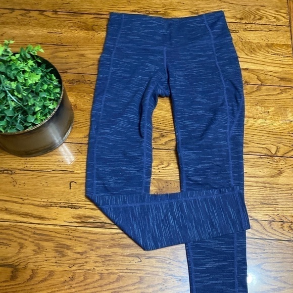 athleta Chaturanga Tight Mid Rise Jacquard Blue Gray Leggings size XSmall. - Picture 1 of 9
